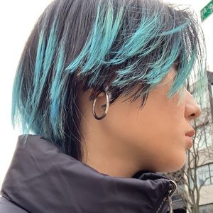 Meet your Posher, Yujia